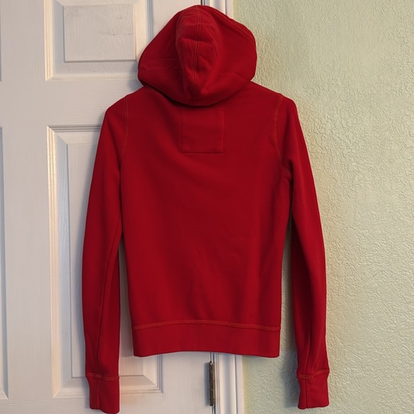 Hollister: Women Red Zip Up Hoodie, Small - Picture 5 of 6